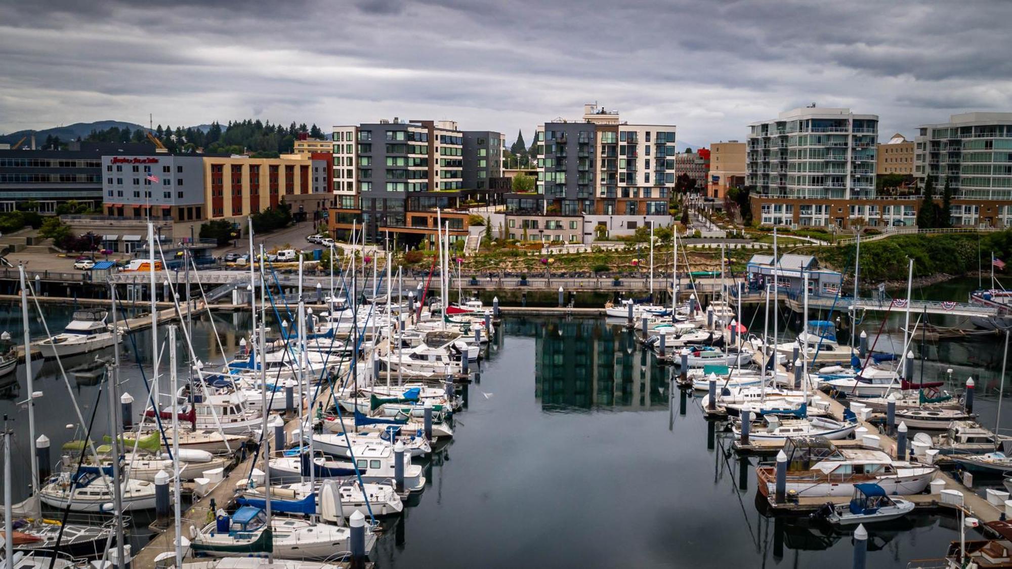 Marina Square Suites Bremerton Exteriör bild